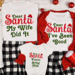 Beste Santa Custom Grappige Kerstmis Familie Groep T-shirt<br><div class="desc">Voeg een scheutje humor en een heleboel charme toe aan de feestdagen van uw familie met ons "Dear Santa" Custom Funny Christmas Family Group T-shirt. Dit heerlijke en gepersonaliseerde shirt is de perfecte manier om de unieke kerstwensen van uw familie te delen met een humoristische twist. Pas het shirt aan...</div>