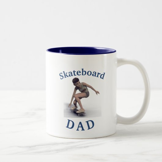 Beste "Skateboard DAD" ooit! Vaderdag Tweekleurige Koffiemok (Rechts)