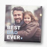 Beste vader ooit foto harten vaders dag magneet<br><div class="desc">Koelkast met je aangepaste foto en de tekst "Beste vader ooit" als een witte en lichtblauwe overlay in de linker benedenhoek.</div>