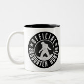 Beste versie - OFFICIEEL Sasquatch Hunter Design Tweekleurige Koffiemok (Links)