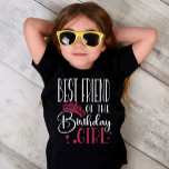 Beste vriend van de familie van de maatstaf van he t-shirt<br><div class="desc">Op zoek naar het perfecte cadeau voor de verjaardag van je geliefde? Kijk niet verder dan onze gepersonaliseerde familie die shirten aanpast! Deze shirten zijn perfect voor elk verjaardagsfeestje of alleen om je liefde en steun voor je vriend te shows. Ze maken niet alleen een geweldig cadeau, maar ze zijn...</div>