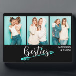 Beste vrienden Drie Persoonlijke foto's Fotoplaat<br><div class="desc">Dit moderne ontwerp bevat drie van uw favoriete foto's met de tekst "besties" in leuke typografie met uw persoonlijke namen. Gepersonaliseerd door de tekst in de tekstvakjes uit te geven verstrekt. #foto #photogifts #gifts #gifts #gift #giftsforher #girly #bffs #bestVrienden #bffgifts #verjaardaggiften #fetisaygifts #personalizedgiften #name #personalized</div>