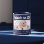 Beste vrienden foto namen navy blauw mok<br><div class="desc">Een marineblauw gekleurde achtergrond. De kleur van het blauw is ongelijk. Personaliseer en voeg je eigen foto, selfie van je beste vriend(en), je namen en plaats van het evenement toe. De tekst: Friends for Life is geschreven met een modern stylescript. Perfect als cadeau voor jezelf of als verjaardags- of kerstcadeau...</div>