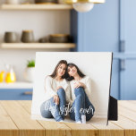 Beste zuster ooit elegante aangepaste foto fotoplaat<br><div class="desc">Beste zuster ooit geschreven in krulende witte manuscriptbekleding op uw mooie sibling foto. Voeg een afbeelding van je grote sis toe voor een prachtig,  doordacht klein sis plaque verjaardagscadeau.</div>