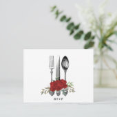 Bestek rode bloemen bruiloft RSVP briefkaart (Staand voorkant)