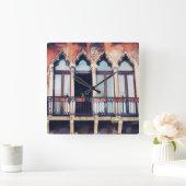 Bestemmingen | Rustisch Venetië-gebouw Vierkante Klok (Huis)