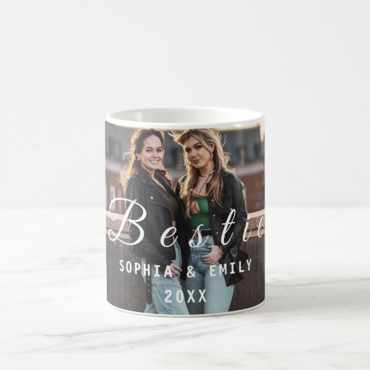 Bestie Collage Mug – Custom Photos, Names & Year Koffiemok (Center)