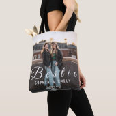 Bestie Photo Collage Tote Bag – Custom Names & Yea (Dichtbij)