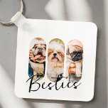 Besties Huisdier Eenvoudig Modern Speelse Drie Fot Sleutelhanger<br><div class="desc">Dit eenvoudige en moderne ontwerp is samengesteld uit moderne eenvoudige speelse scripttypografie. Voeg aangepaste foto's van uw huisdier kat,  hond of vogels.</div>
