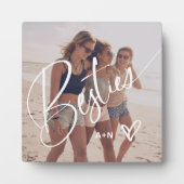 Besties in Trendy Script | Uw foto met hart Fotoplaat (Voorkant)