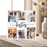 Besties Vrienden 6 Fotocollage Keepsake Fotoplaat<br><div class="desc">Vier uw vriendschap met de Beste Vrienden 6 Fotocollage Keepsake Plaque. Deze gepersonaliseerde plaquette heeft een prachtig gerangschikte collage van zes gekoesterde foto's, het vastleggen van onvergetelijke momenten. Gemaakt van hoogwaardige materialen, is het perfect om op een bureau, plank of muur weer te geven. De oprechte boodschap "Beste Vrienden" voegt...</div>