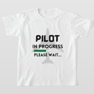 bestuurder in uitvoering, toekomstig vliegtuig van t-shirt