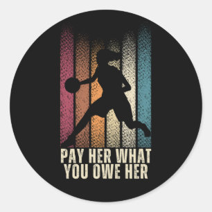 Betaal Haar Wat Je Haar Verschuldigd Bent – Retro  Ronde Sticker
