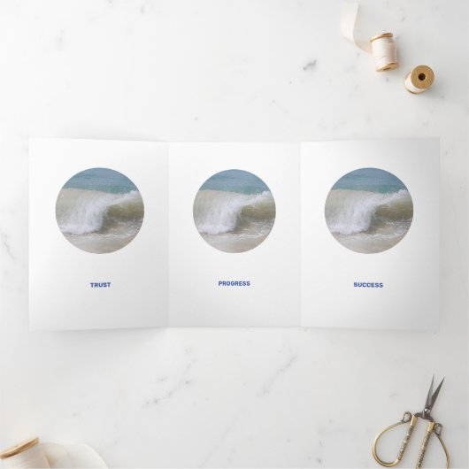 Betaalbaar blauw zwart-wit en witdicht drieluik kaart (Binnen)