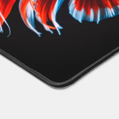 Bètavis op zwart bureaumat (Hoek)