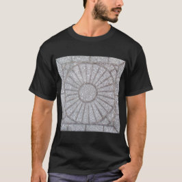 Beton met een zon erin uitgebeiteld t-shirt