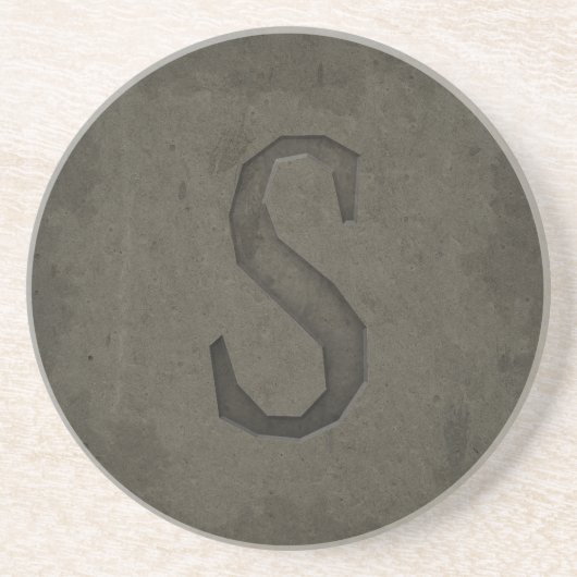 Betonmonogram letter S Zandsteen Onderzetter (Voorkant)