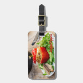 Betonnen paprika's met vleessaus en kaas bagagelabel (Voorkant verticaal)