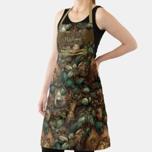 Betoverd bos beer groen bruin custom Monogram Schort (Insitu)