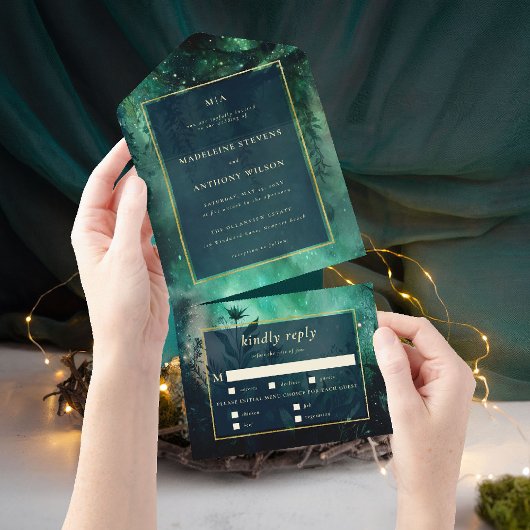 Betoverd bos Romantische Bossen Green Gold Wedding All In One Uitnodiging