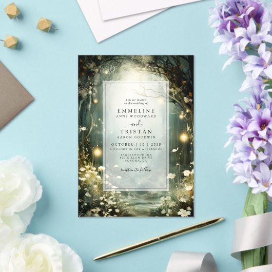 Betoverd bospad van bloemen groene bruiloft acryl uitnodigingen (Insitu (Huwelijk))