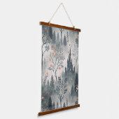 Betoverd nevelwoud met donker kasteel – etherisch hangend wandkleed (Gebogen)