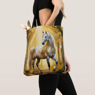 Betoverd paard in het gouden bos tote bag