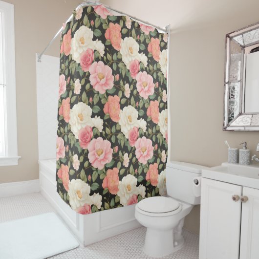 Betoverd Roos Haven  Pastel Floral Douchegordijn (In situ)