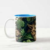 Betoverde Avond van Ale A Leprechauns Toast Tweekleurige Koffiemok (Links)