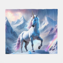 Betoverde Eenhoorn in een Snowy Fantasy Poster