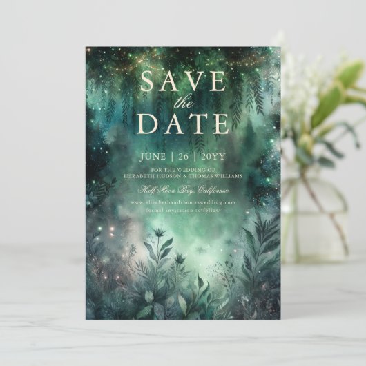 Betoverde Forest Green Mauve Bruiloft Save the Dat Kaart (Staand voorkant)