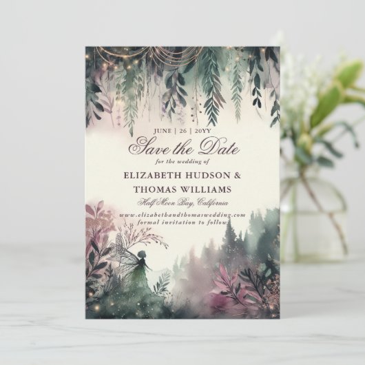 Betoverde Forest Mauve Fairy Bruiloft Save the Dat Kaart (Staand voorkant)