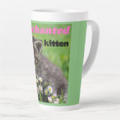 betoverde kitten latte mok (Rechterhoek)