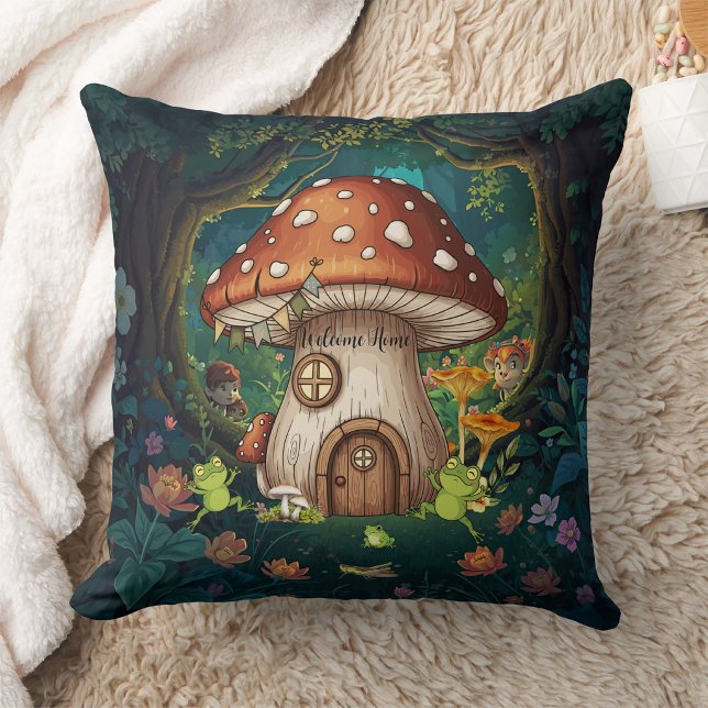 Betoverde Paddenstoelen Cottage Kussen (Creator heeft geüpload)