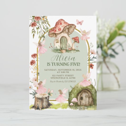 Betoverde Sage Green Forest Fairy Verjaardag Kaart (Staand voorkant)