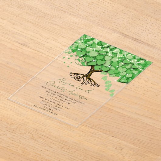 Betoverde Sprookjesachtige Groene Hart Blad Boom H Acryl Uitnodigingen (Laagn)