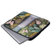 Betoverde Waterval Oase Laptop Sleeve (Voorkant onderkant)