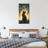 Betoverde Zwarte Kat Met Vuurvliegjes Kunstwerk Canvas Afdruk (Insitu (Slaapkamer))