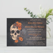 Betoverend Oranje boeket op Cream Skull Wedding Kaart (Staand voorkant)
