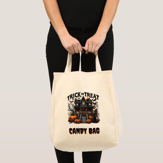 Betoverende Halloween-viering in een spookachtig h Tote Bag (Voorkant (product))