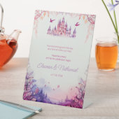 Betoverende Lavendel Renaissance Kasteel Bruiloft Reclamebord Met Voetstuk (Insitu)