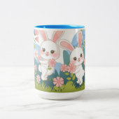 Betoverende Pasen feest ontwerp Tweekleurige Koffiemok (Center)
