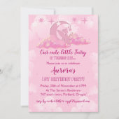 Betoverende roze kleine fee in de wolken Verjaarda Kaart (Voorkant)