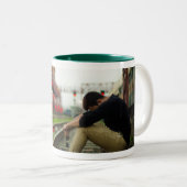 betreurt tweekleurige koffiemok (Voorkant rechts)