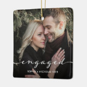 betrokken | Eenvoudig script en twee foto's Keramisch Ornament (Links)