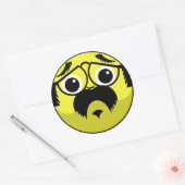 Betrokken gezicht ronde sticker (Envelop)