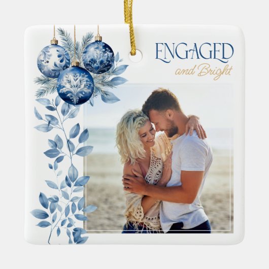 Betrokken & Helder 2 Vierkant Verloving Foto Keramisch Ornament (Voorkant)