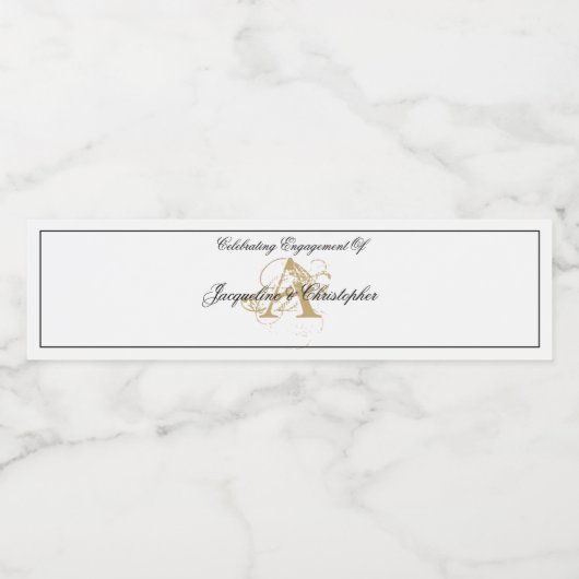 Betrokkenheid Party Klassiek Monogram Script Elega Waterfles Etiket (Enkel label)