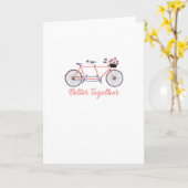 Better Together Tandem Fiets Samen Modern Ontwerp Kaart (Gele Bloem)