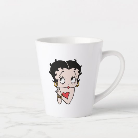 Betty Latte Mok (Rechts)